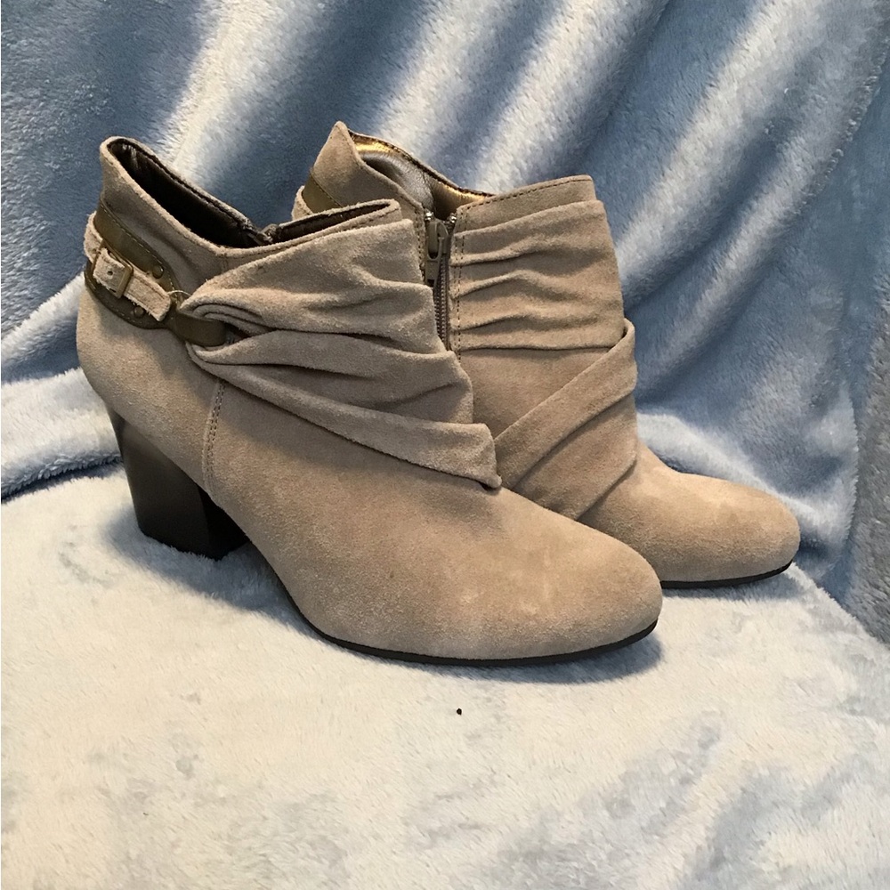 NWOT! Andrew Geller Boot 8 1/2 M